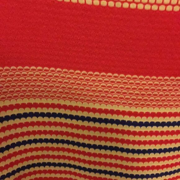 LuLaRoe Irma XS Short Sleeve Striped Shirt NEW - Picture 4 of 5